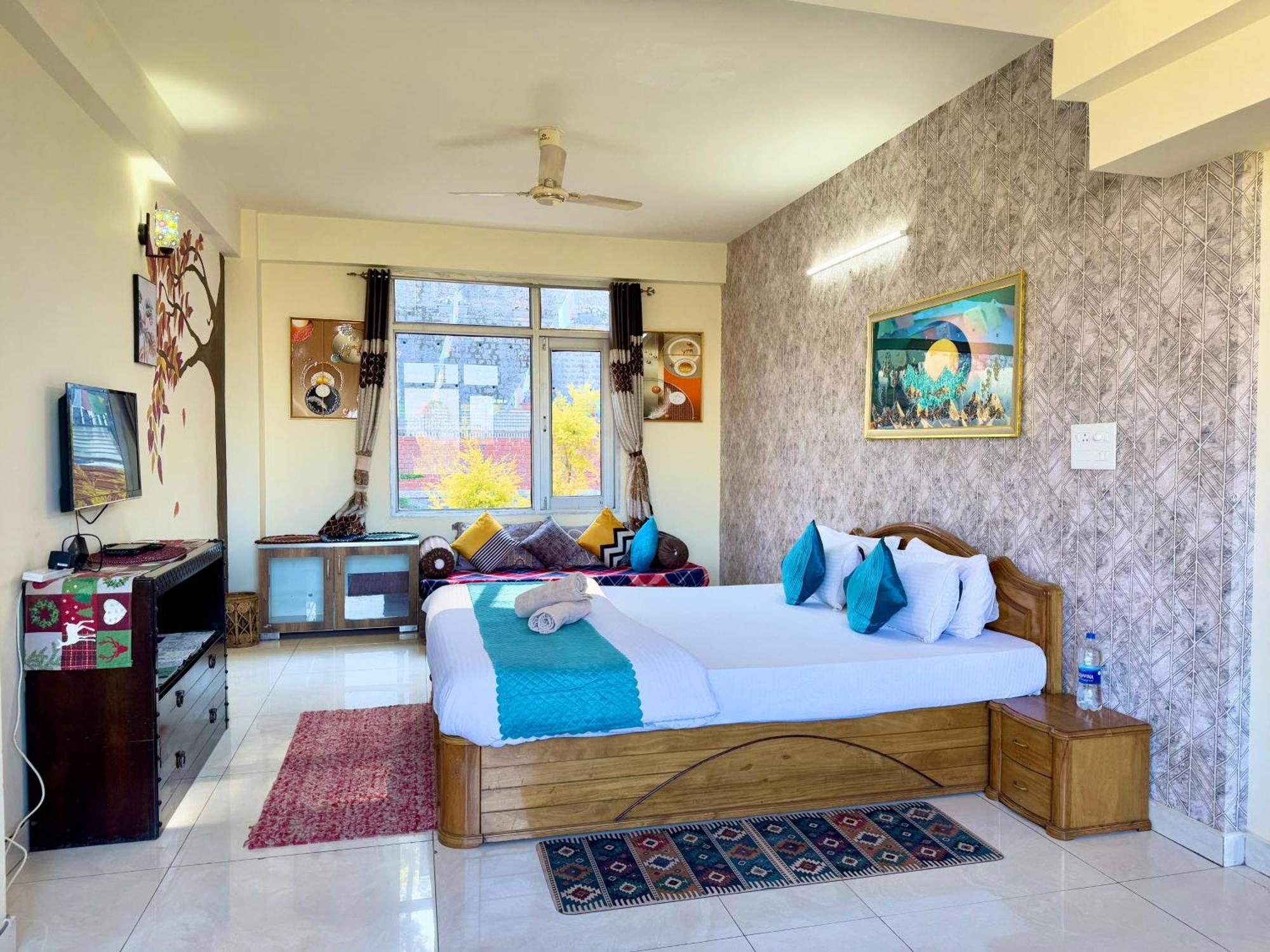 The Auriga 3Bhk Fully Entair Villa With Bonfire In Kasauli I Pvt Stay I Open Air Terrace I Kitchen Livingroom I Lawn Bonfire I Gaming Zone エクステリア 写真