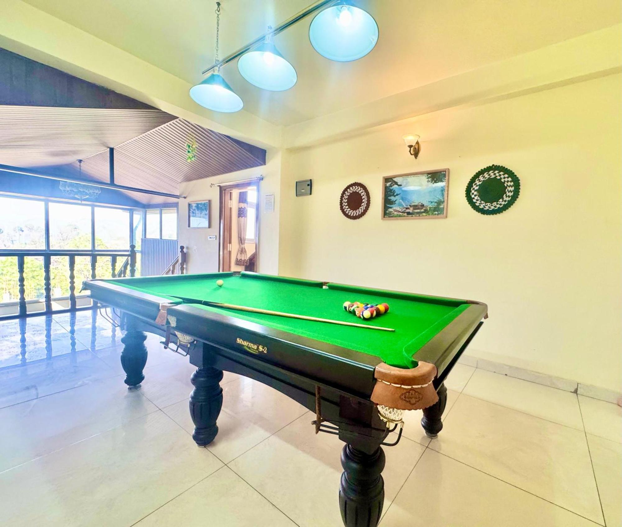 The Auriga 3Bhk Fully Entair Villa With Bonfire In Kasauli I Pvt Stay I Open Air Terrace I Kitchen Livingroom I Lawn Bonfire I Gaming Zone エクステリア 写真